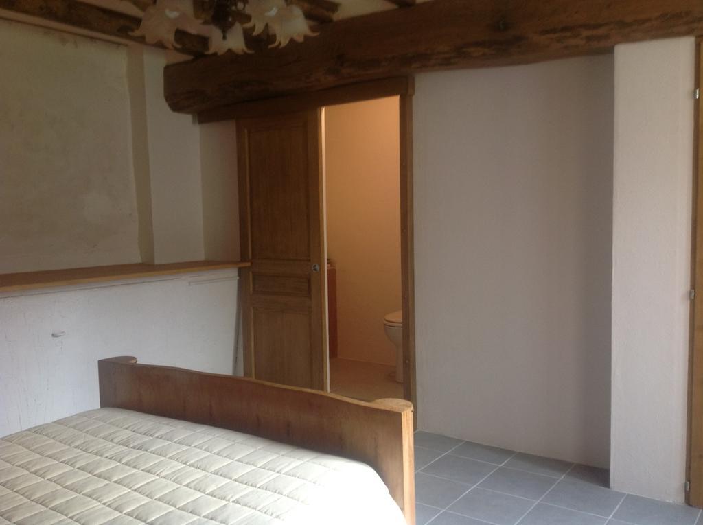 Thesecretgarden-France Bed & Breakfast Saint-Pierre-du-Lorouer Ruang foto