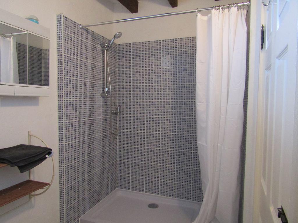 Thesecretgarden-France Bed & Breakfast Saint-Pierre-du-Lorouer Bagian luar foto